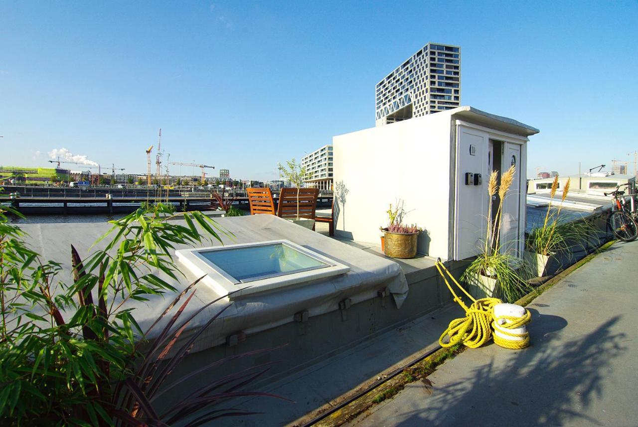 Eco Houseboat Hotel Amsterdam Exterior photo