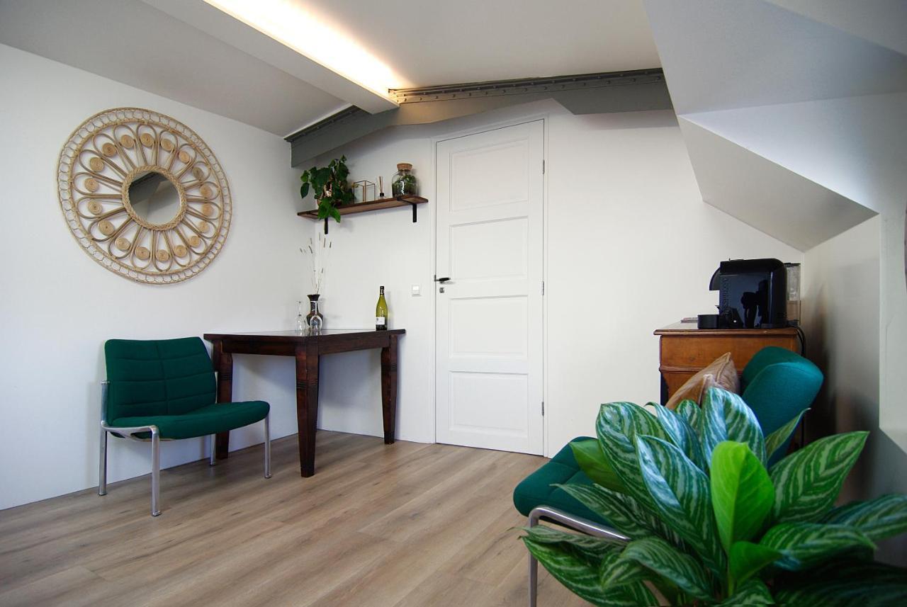 Eco Houseboat Hotel Amsterdam Exterior photo